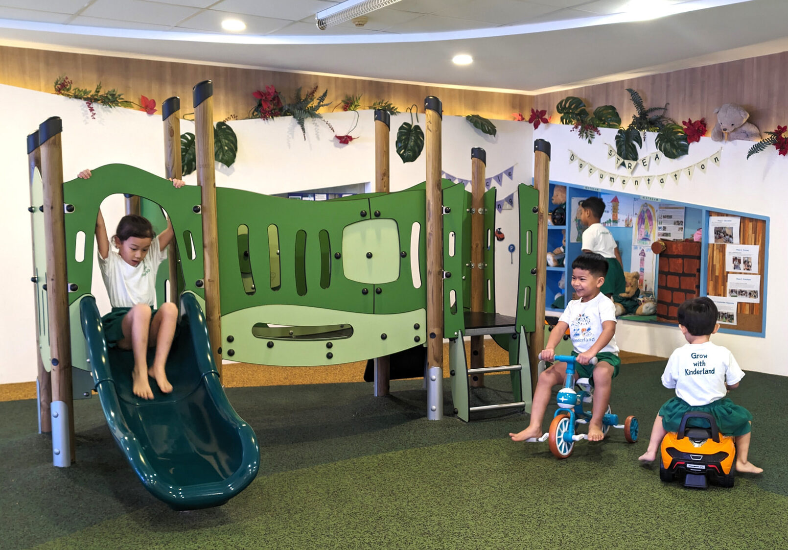 Kinderland_MarineParade_Playground